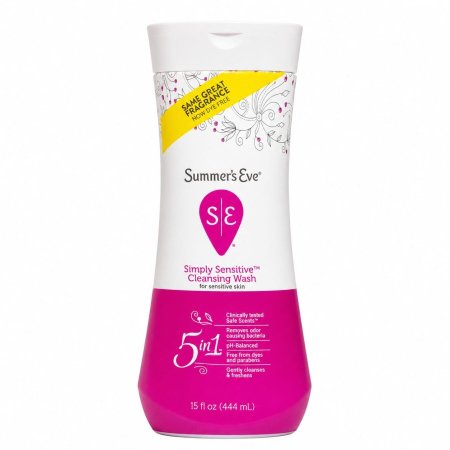 سمرز إيف غسول نسائي للبشرة الحساسة – Summer’s Eve Simply Sensitive Cleansing Wash – 444 مل