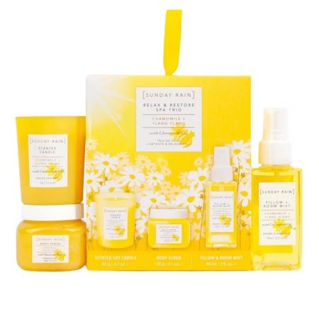مجموعة Sunday Rain Relax & Restore Spa Trio – البابونج والإيلنغ إيلنغ